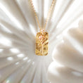 Load image into Gallery viewer, Birth Flower Necklace - January - Carnation
